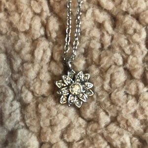 Flower necklace